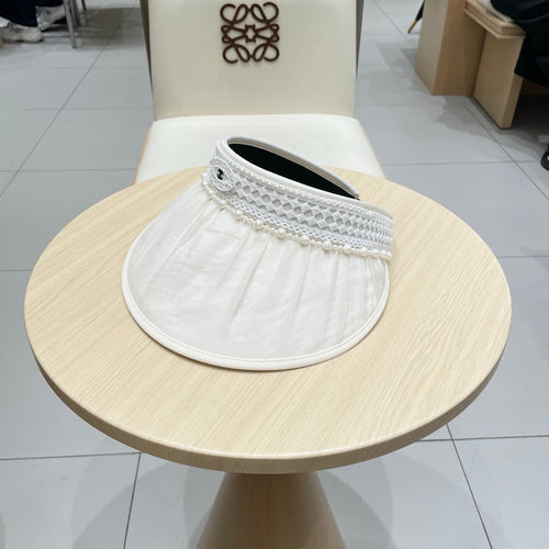 CHANEL SUN HAT MODEM WHITE 674079