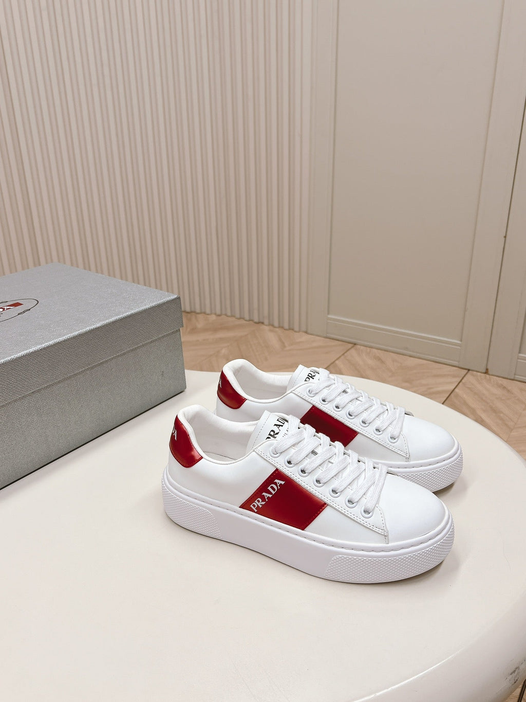 PRADA LEATHER LOGO OUTLET SNEAKERS BLACK AND CHERRY CALFSKIN
