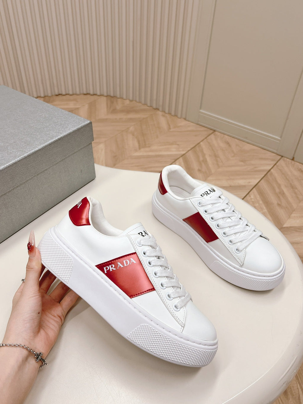 PRADA LEATHER LOGO OUTLET SNEAKERS BLACK AND CHERRY CALFSKIN