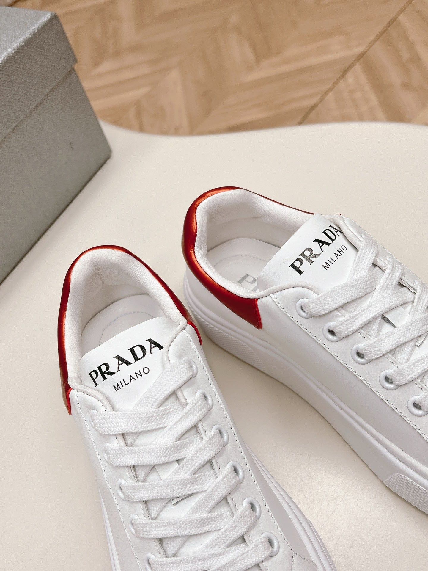 PRADA RETRO SNEAKERS WHITE AND CRIMSON CALFSKIN