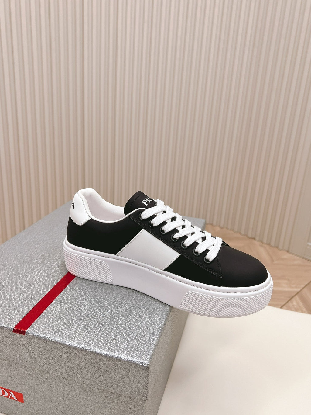 PRADA LEATHER LOGO OUTLET SNEAKERS BLACK CALFSKIN