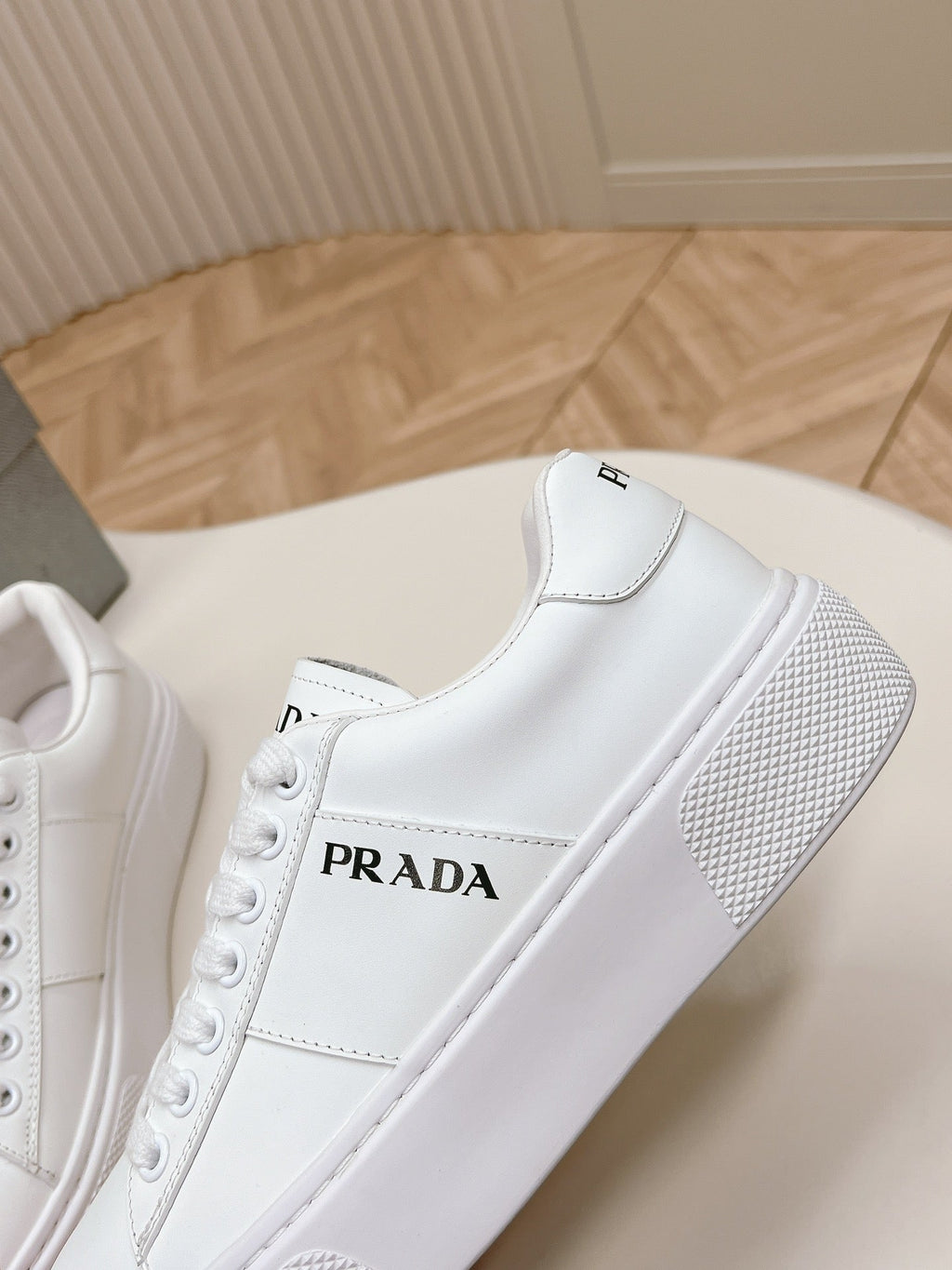 PRADA LEATHER LOGO OUTLET SNEAKERS WHITE CALFSKIN