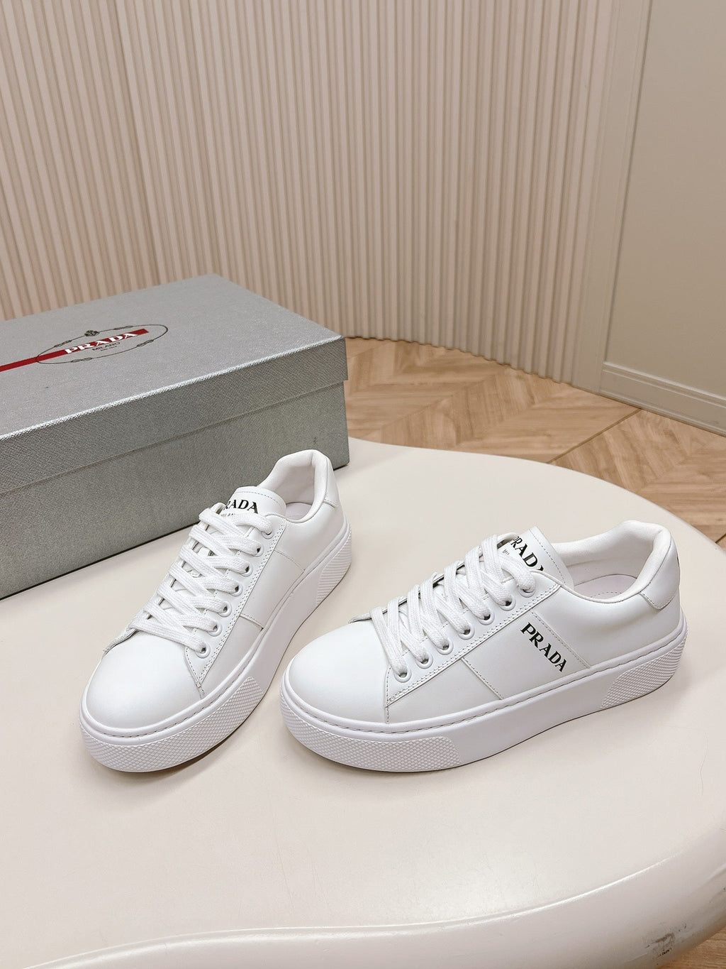 PRADA LEATHER LOGO OUTLET SNEAKERS WHITE CALFSKIN