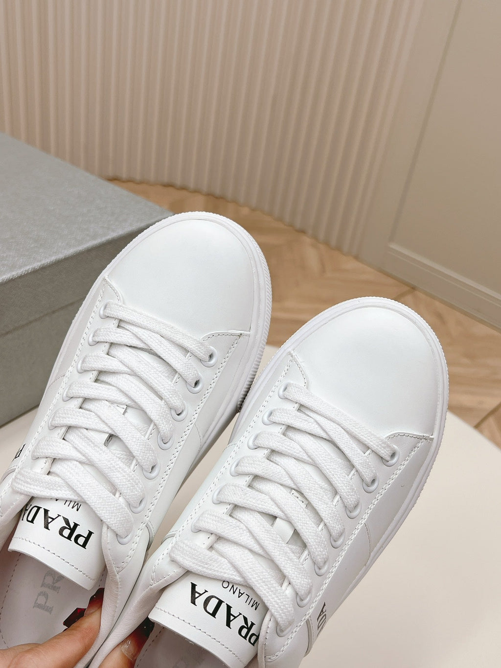PRADA LEATHER LOGO OUTLET SNEAKERS WHITE CALFSKIN