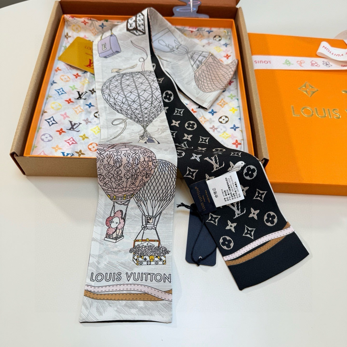 LOUIS VUITTON LV TWILLY 120 CM IN SILK 714367