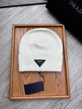 PRADA BEANIE HAT IN WHITE WOOL AND RABBIT FUR 436399