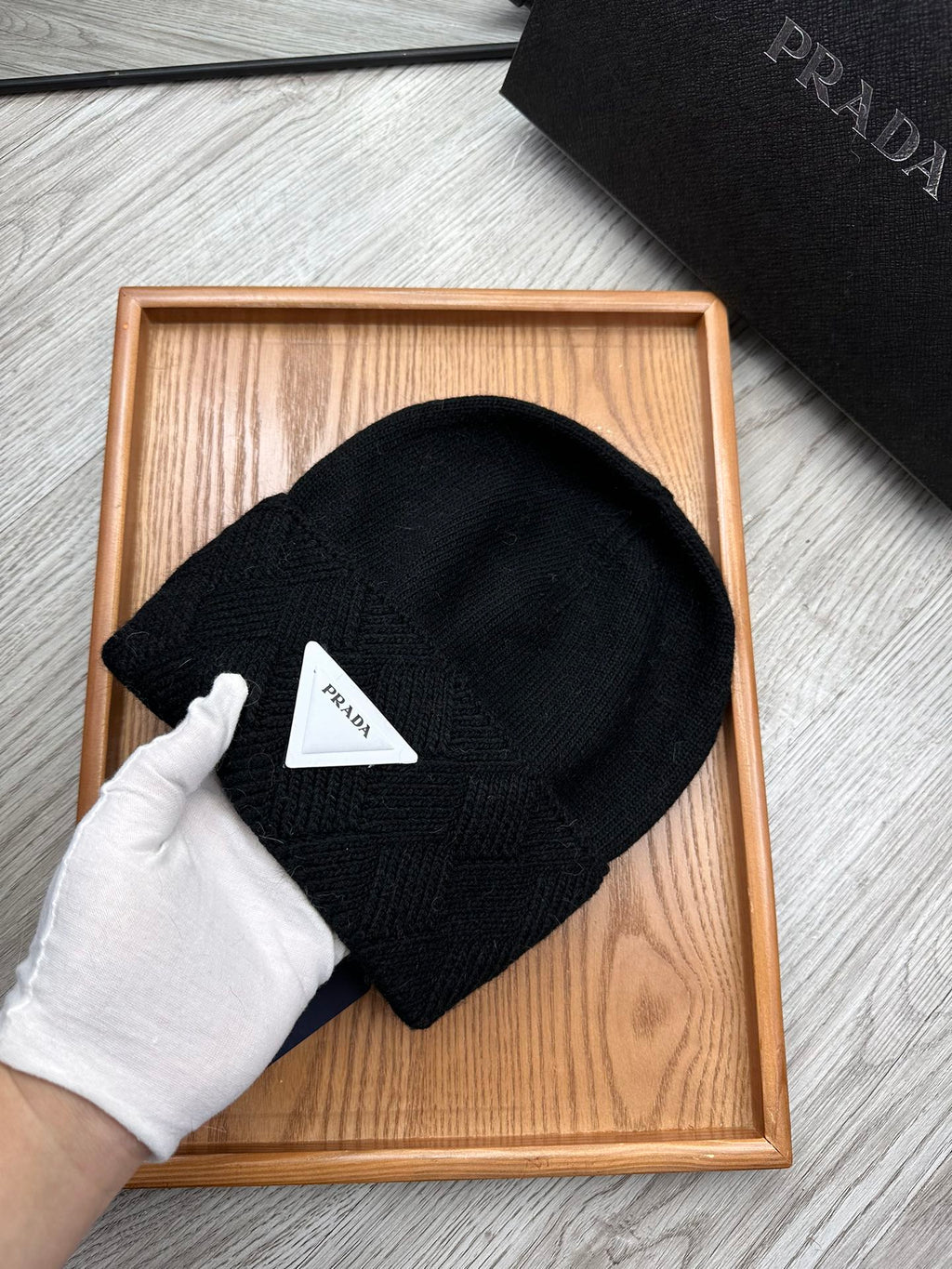 PRADA BEANIE HAT IN BLACK WOOL AND RABBIT FUR 436400