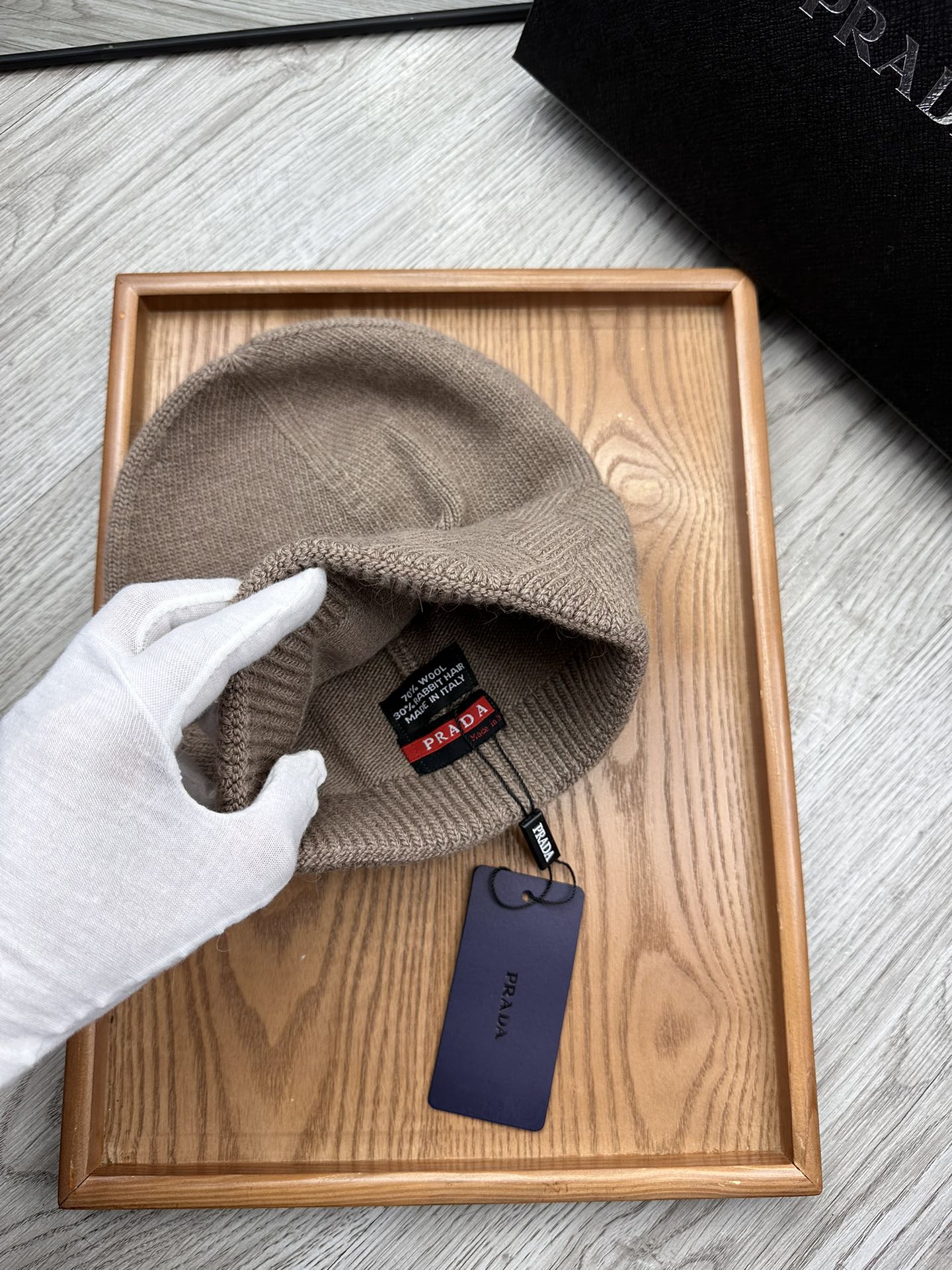 PRADA BEANIE HAT IN MEDIUM BROWN WOOL AND RABBIT FUR 342039