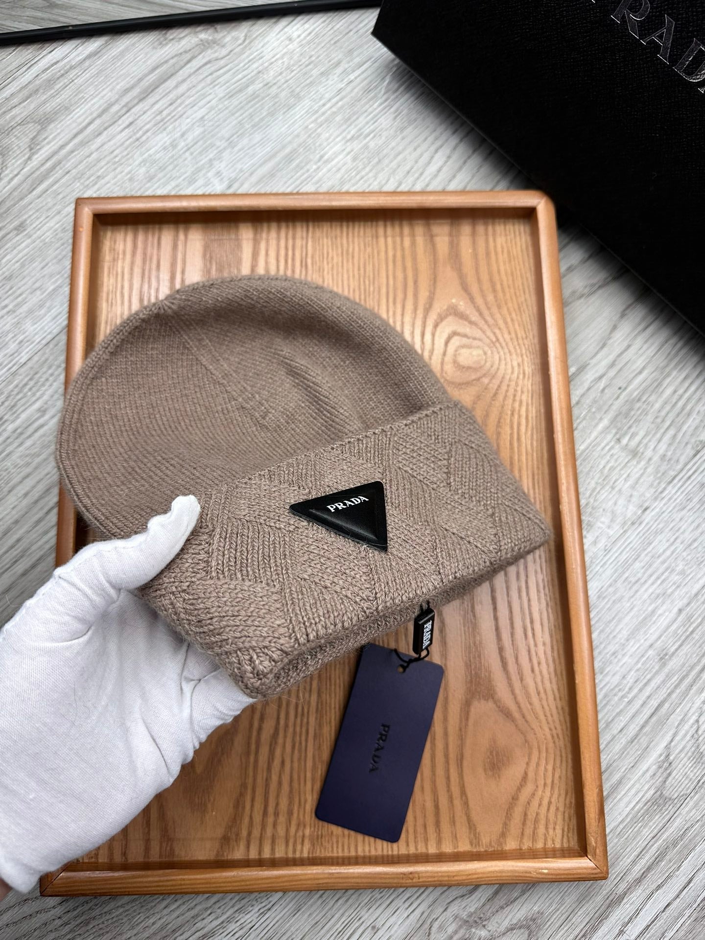 PRADA BEANIE HAT IN MEDIUM BROWN WOOL AND RABBIT FUR 342039