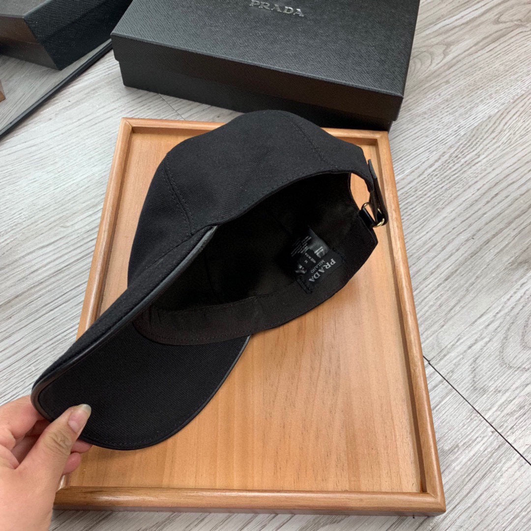 PRADA BASEBALL HAT IN BLACK FABRIC 269983