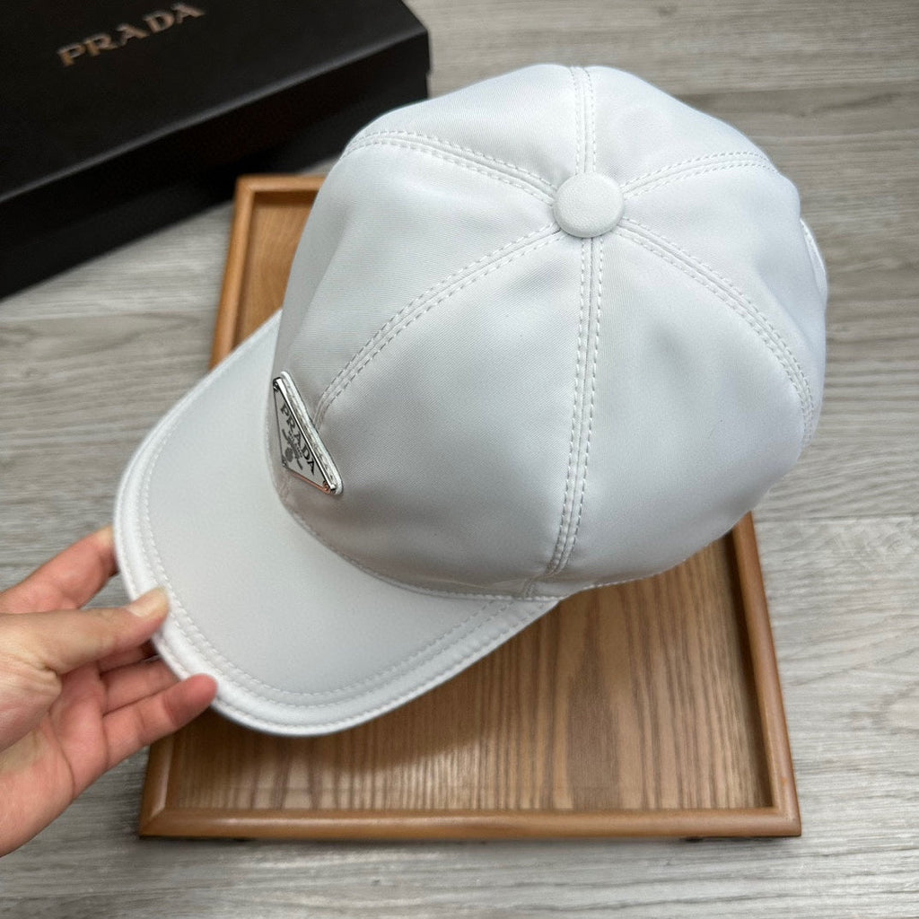 PRADA BASEBALL HAT IN WHITE RE-NYLON 214511
