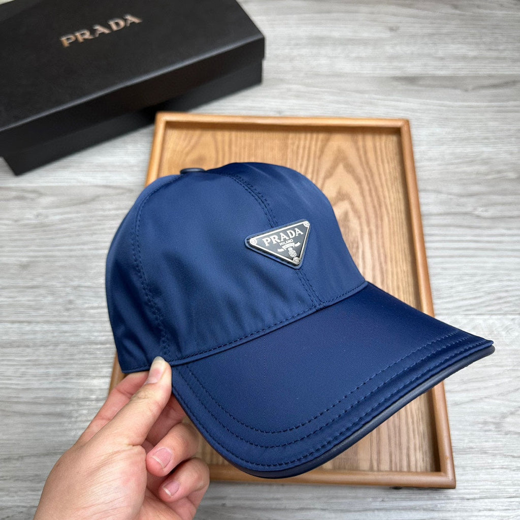PRADA BASEBALL HAT IN NAVY BLUE RE-NYLON 214512