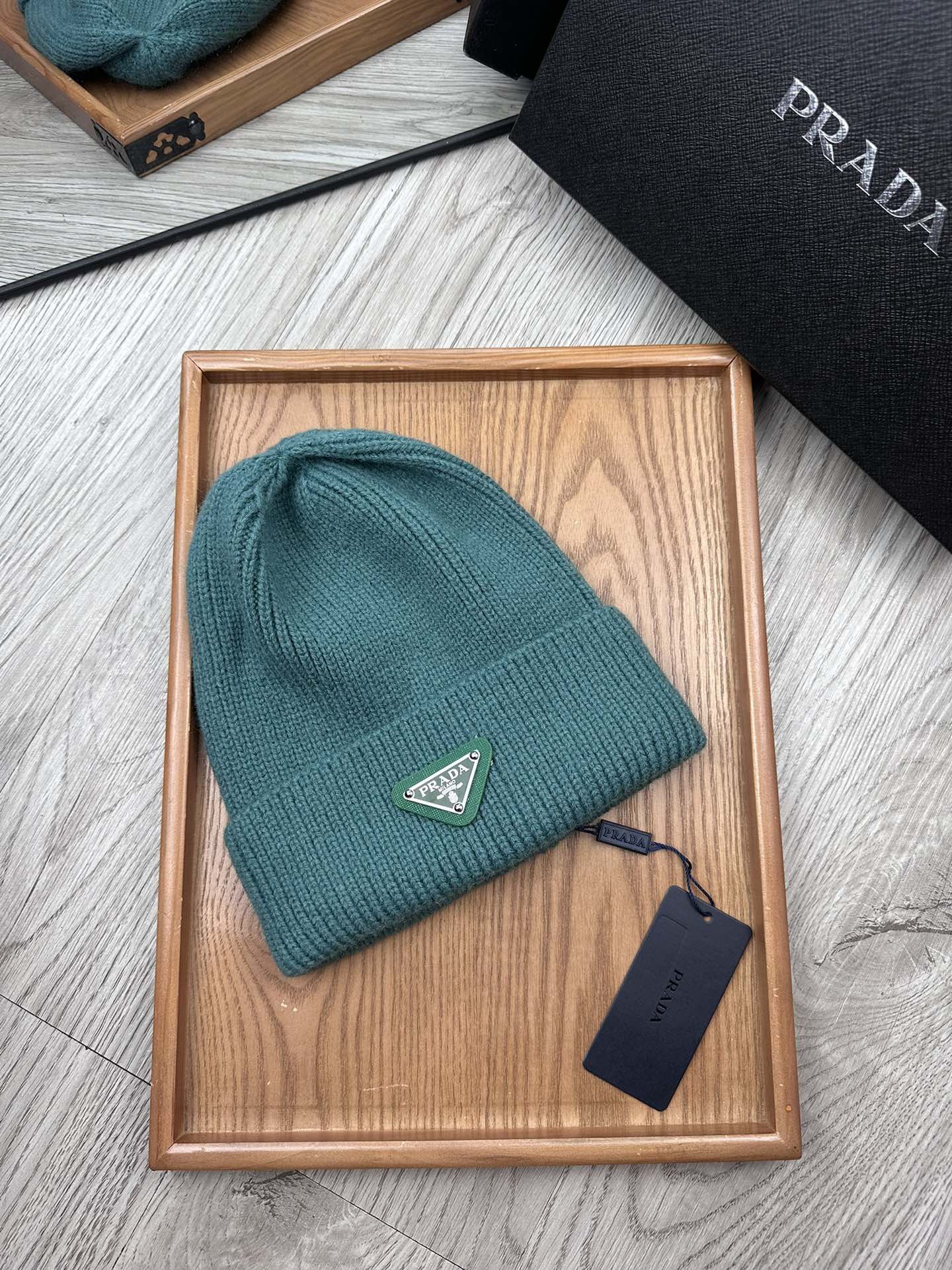 PRADA BEANIE HAT IN TEAL GREEN WOOL 332392