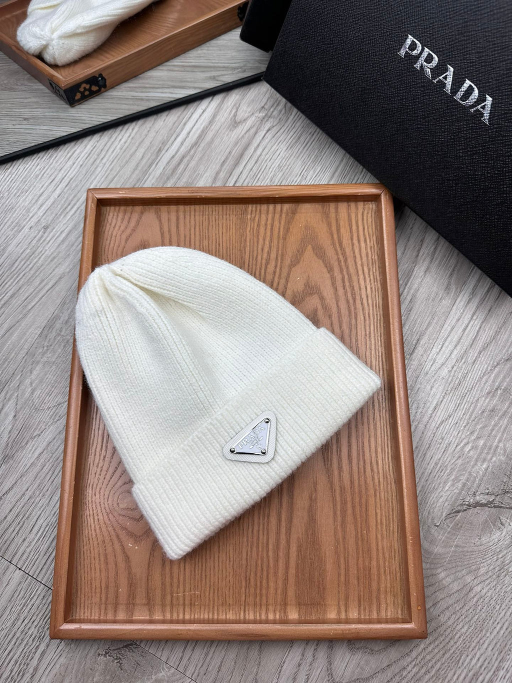 PRADA BEANIE HAT IN WHITE WOOL 332394