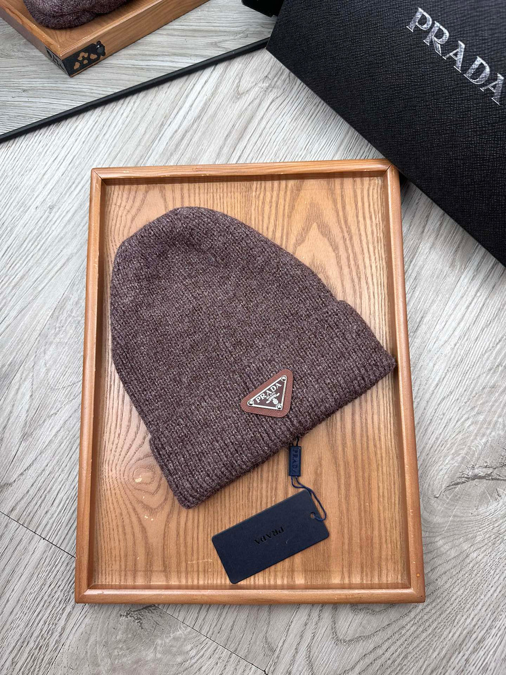 PRADA BEANIE HAT IN BRUNETTE BROWN WOOL 332399
