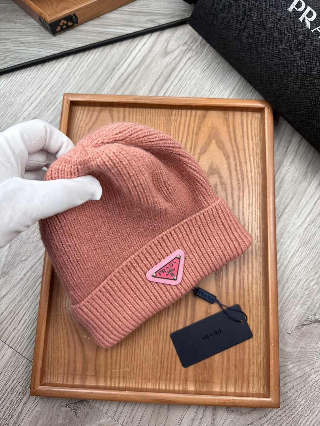 PRADA BEANIE HAT IN ROSE PINK WOOL 332401