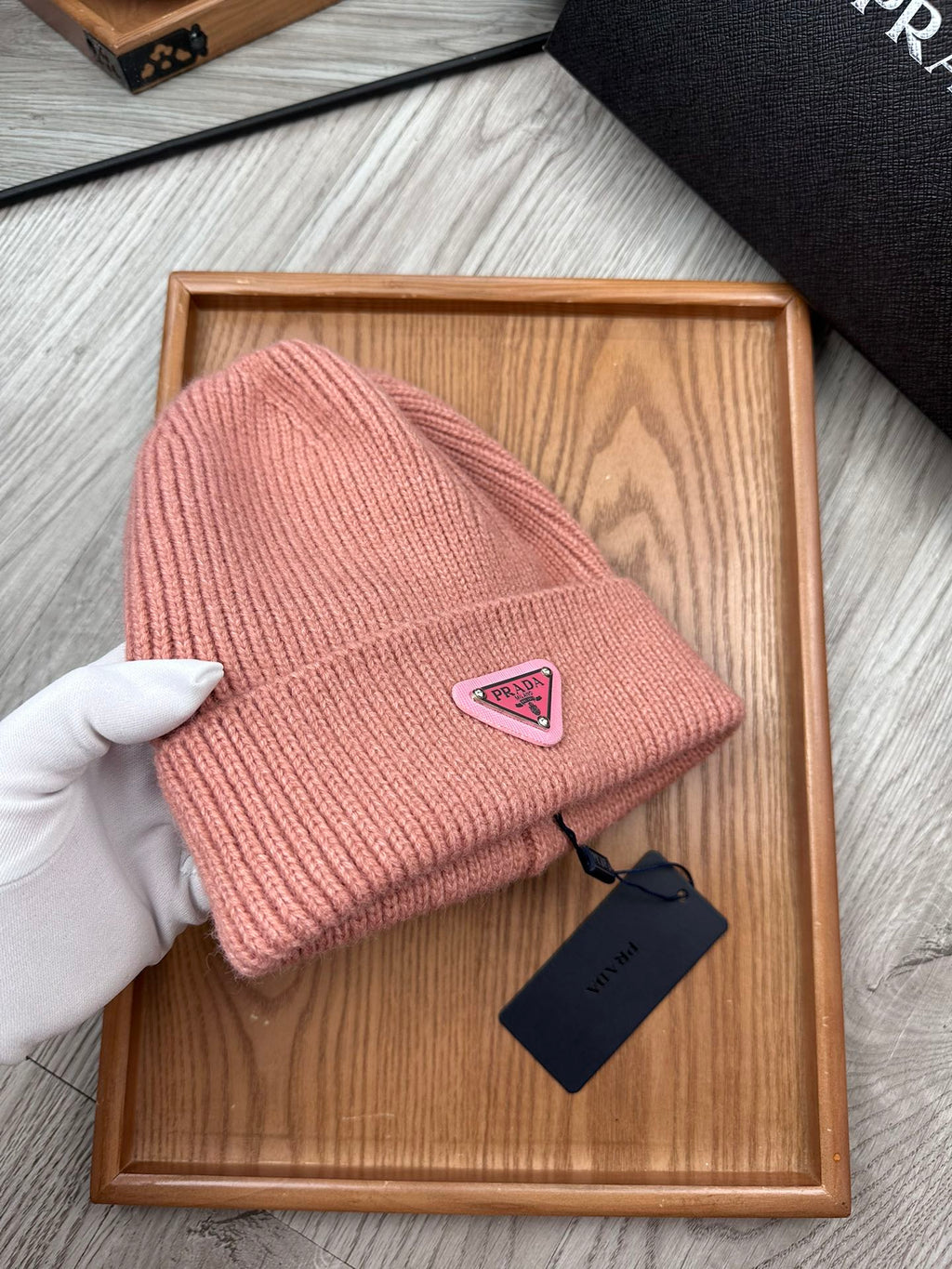 PRADA BEANIE HAT IN ROSE PINK WOOL 332401