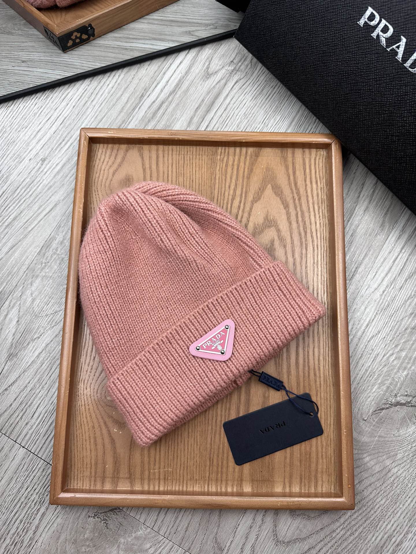 PRADA BEANIE HAT IN ROSE PINK WOOL 332401