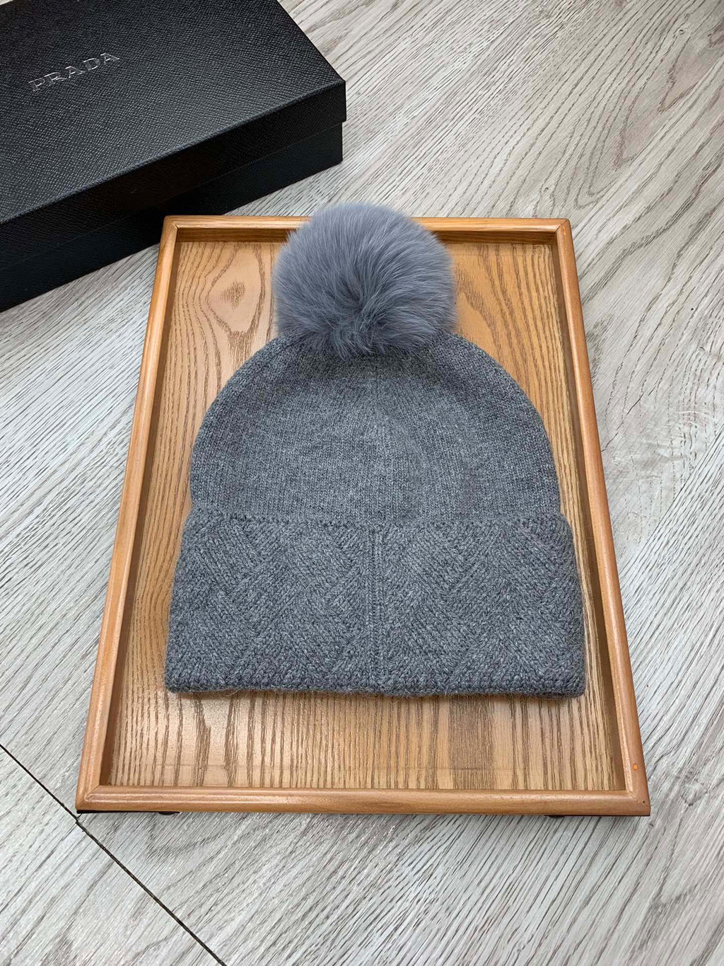 PRADA BEANIE HAT IN SHARK GRAY WOOL AND RABBIT FUR 346719