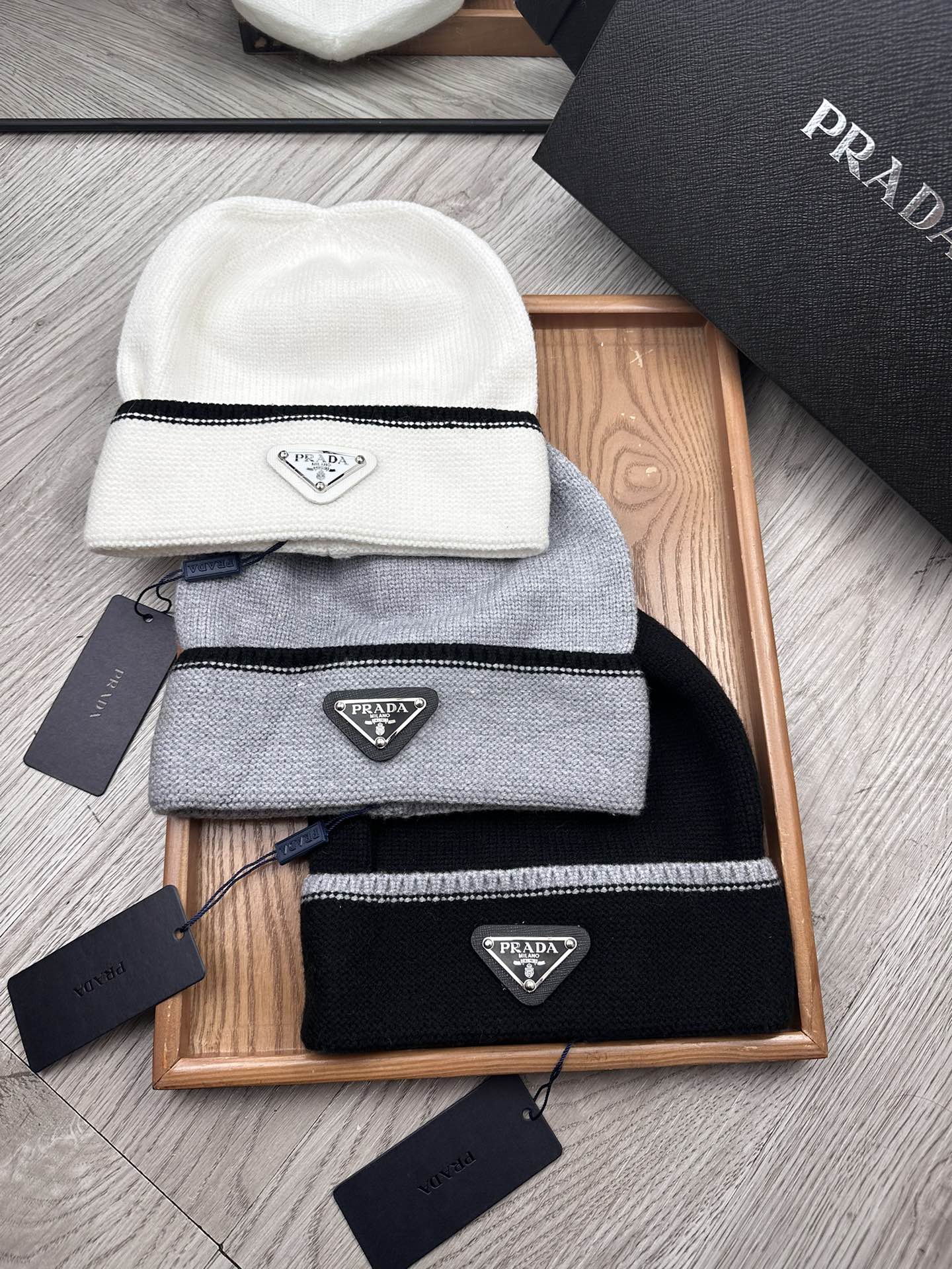 PRADA BEANIE HAT IN BLACK WOOL 349648