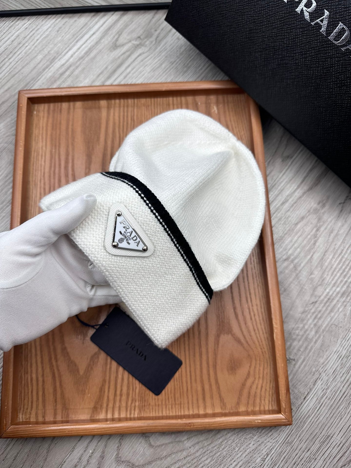 PRADA BEANIE HAT IN WHITE WOOL 349649