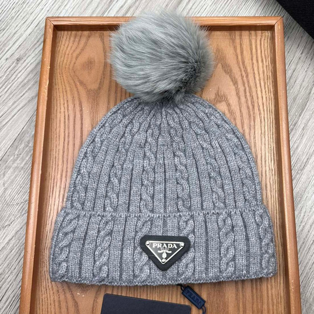 PRADA BEANIE HAT IN DOVE GRAY WOOL 352363