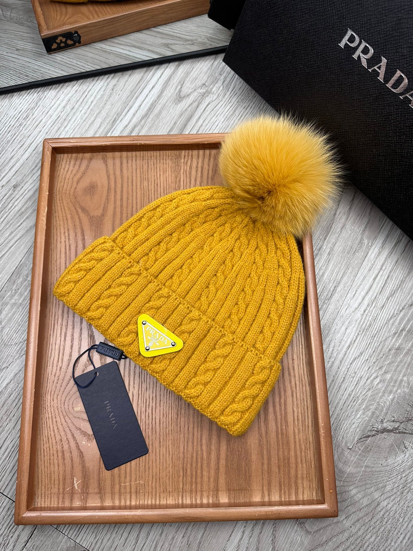 PRADA BEANIE HAT IN MUSTARD YELLOW WOOL 352365