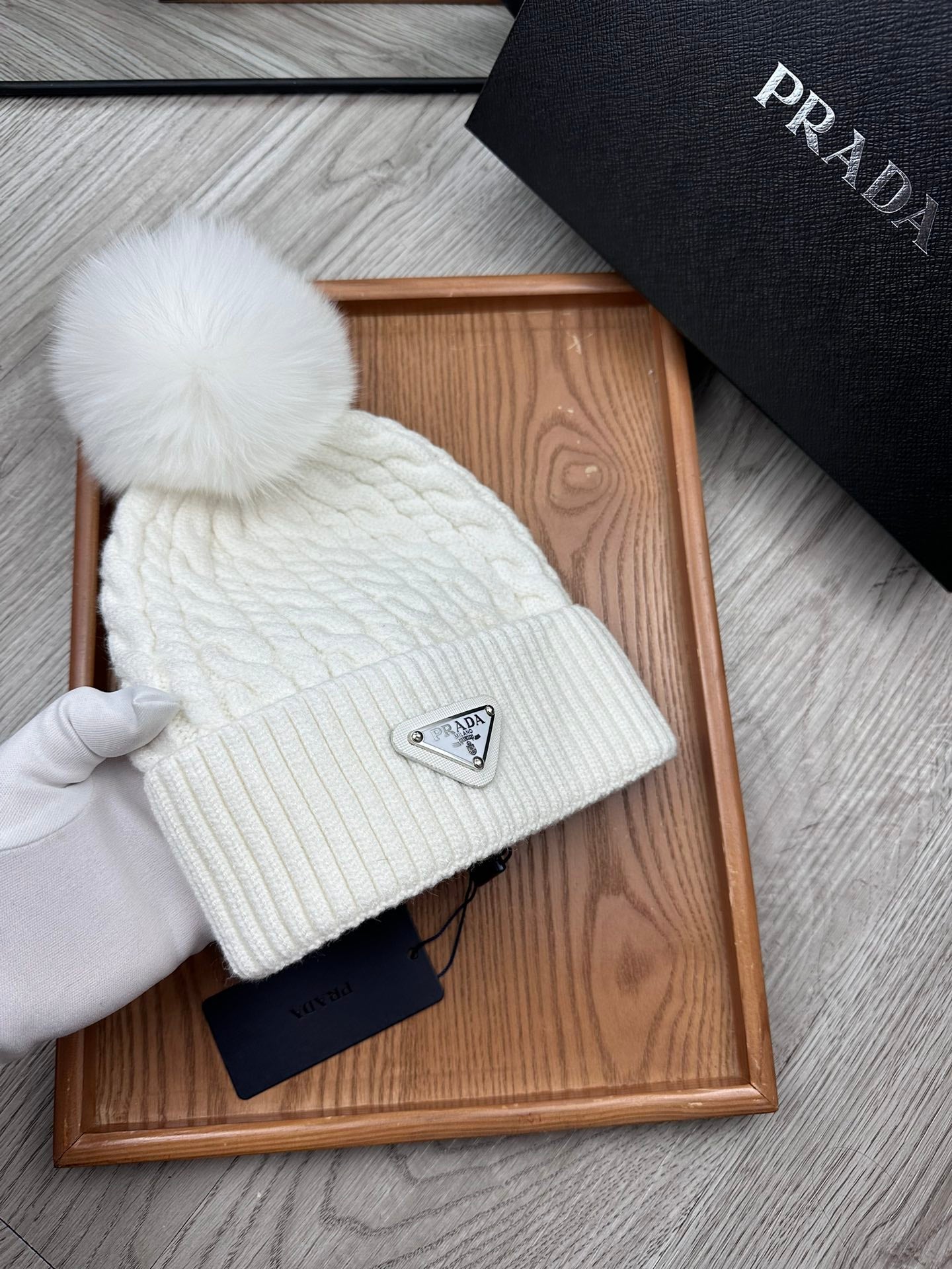 PRADA BEANIE HAT IN WHITE WOOL 352376