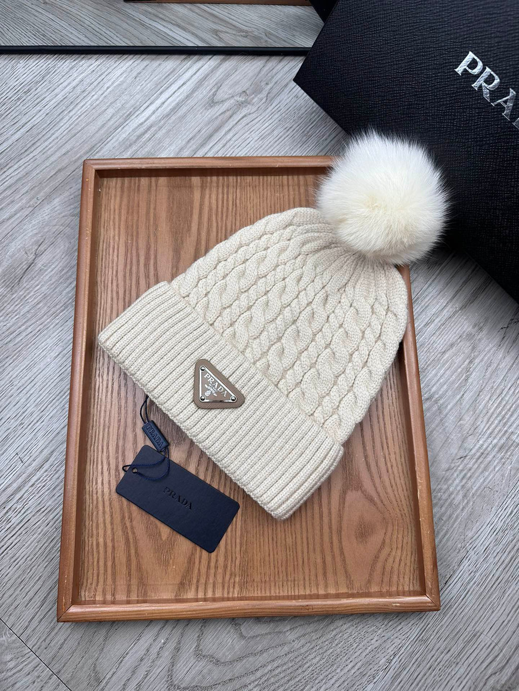 PRADA BEANIE HAT IN PARCHMENT BEIGE WOOL 352377