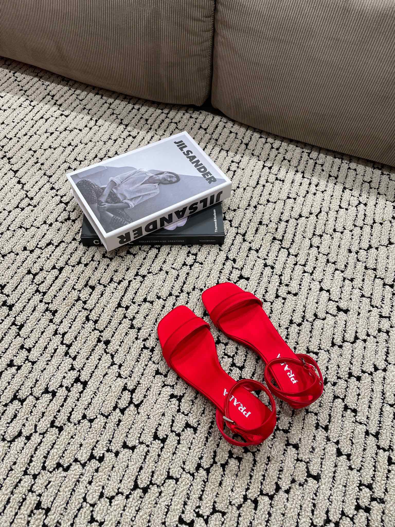 PRADA TRIANGLE HEEL SATIN SANLS CRIMSON