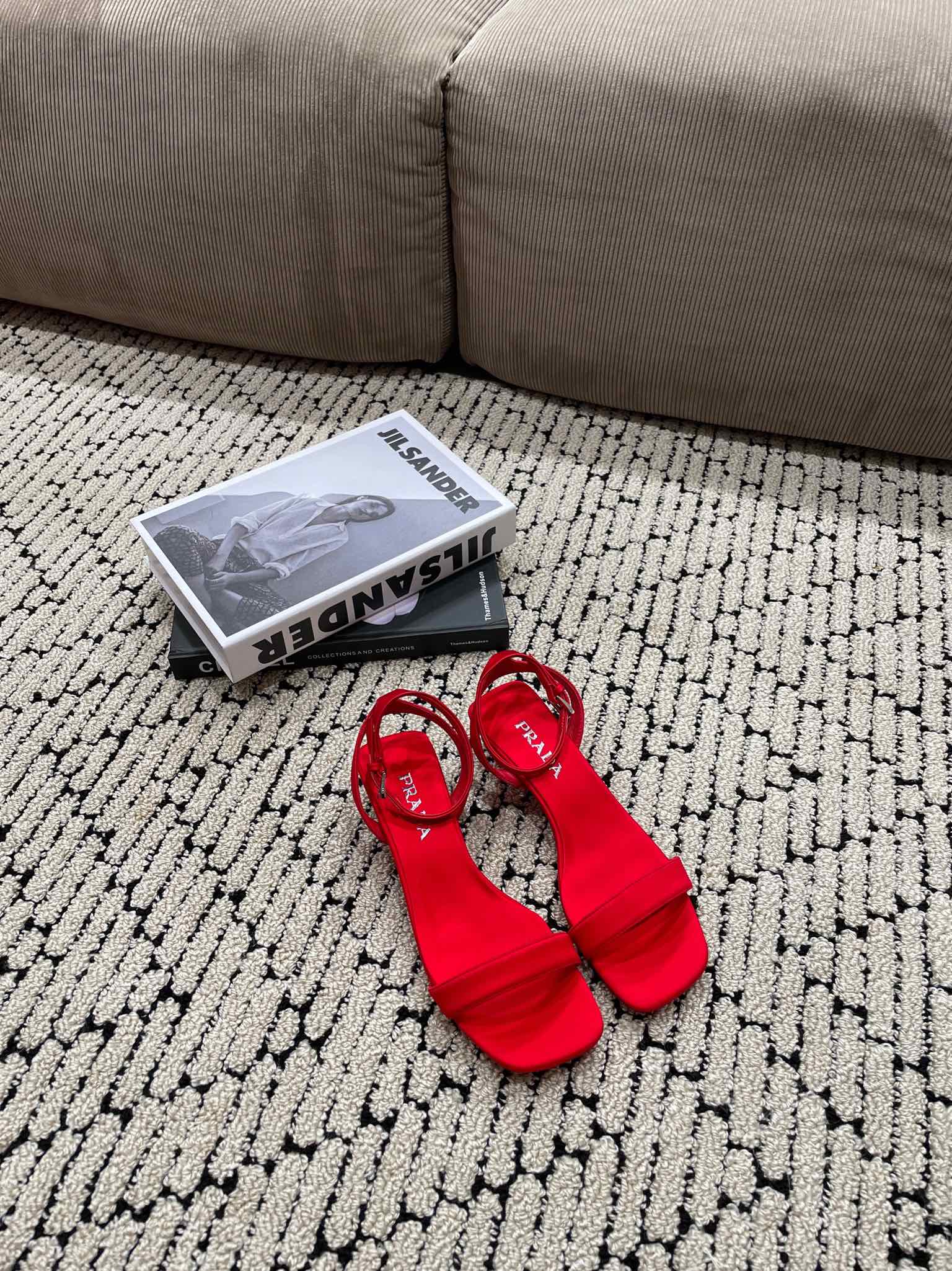PRADA TRIANGLE HEEL SATIN SANLS CRIMSON