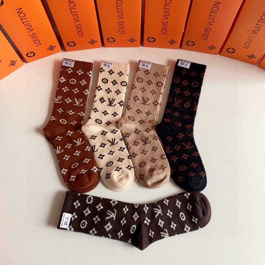LOUIS VUITTON CREW SOCKS 192005 (1 BOX)