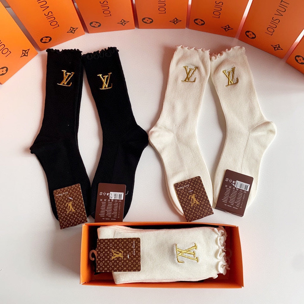 LOUIS VUITTON CREW SOCKS 125508 (1 BOX)