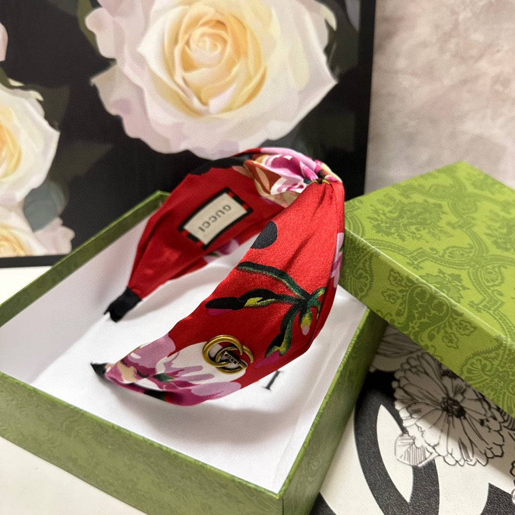 GUCCI HAIRBAND IN RED FLORAL SILK 252675