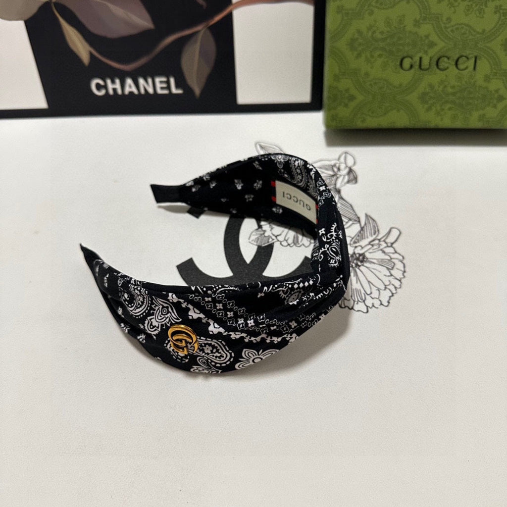 GUCCI HAIRBAND IN BLACK MIX WHITE PATTERN FABRIC 299345