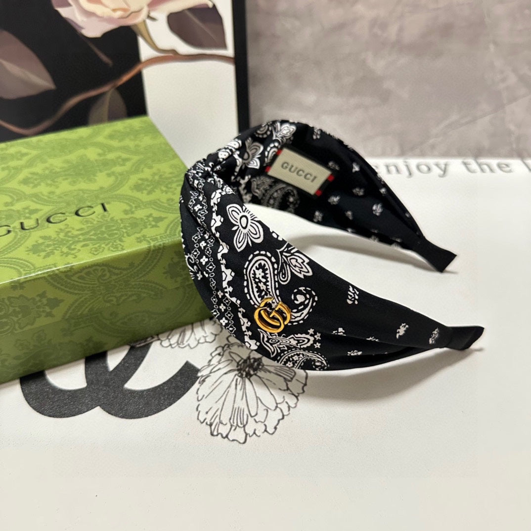 GUCCI HAIRBAND IN BLACK MIX WHITE PATTERN FABRIC 299345