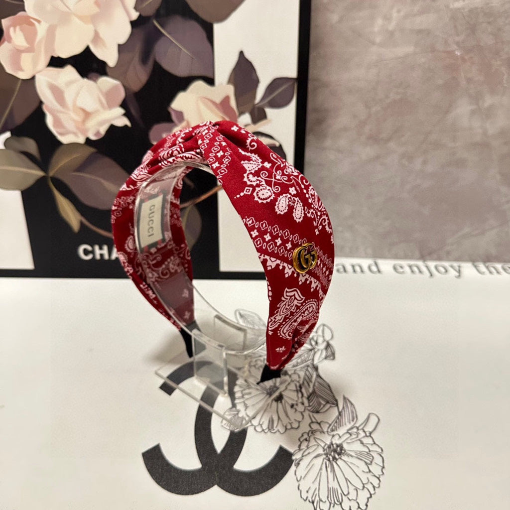 GUCCI HAIRBAND IN RED AND WHITE PATTERN FABRIC 299346