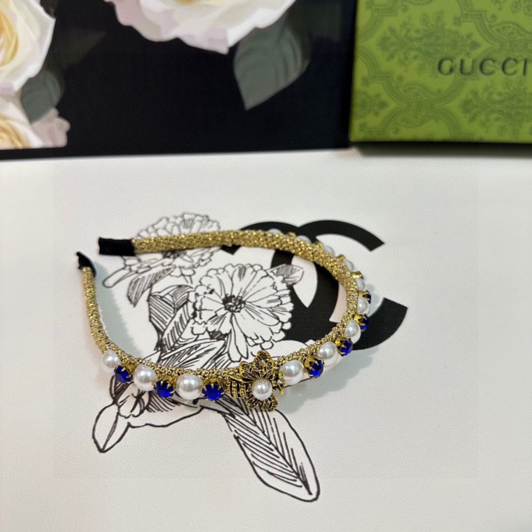 GUCCI HAIRBAND EMBELLISHED DIAMOND AND PEARL IN GOLD METAL 376822