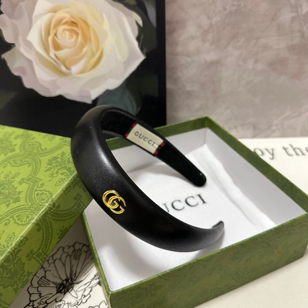 GUCCI HEADBAND IN BLACK SHINY LAMBSKIN 406128
