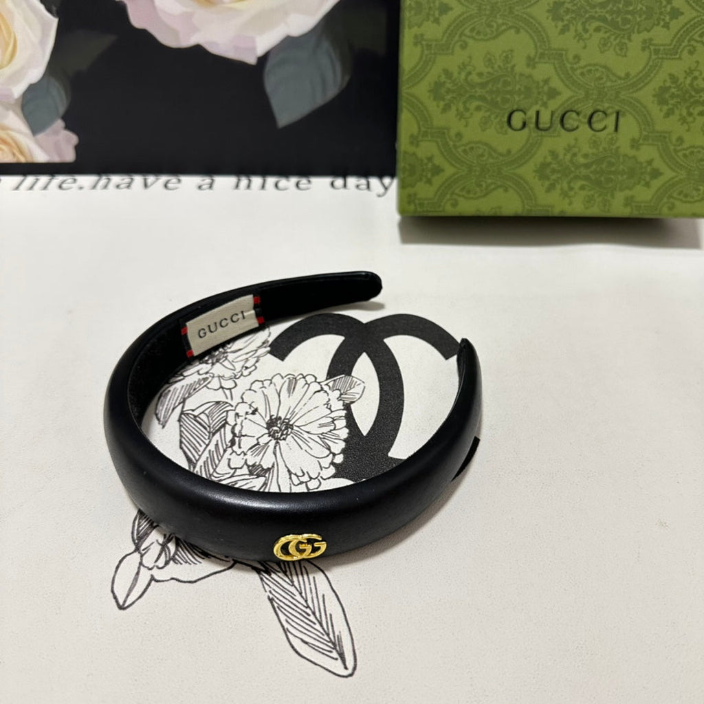 GUCCI HEADBAND IN BLACK SHINY LAMBSKIN 406128