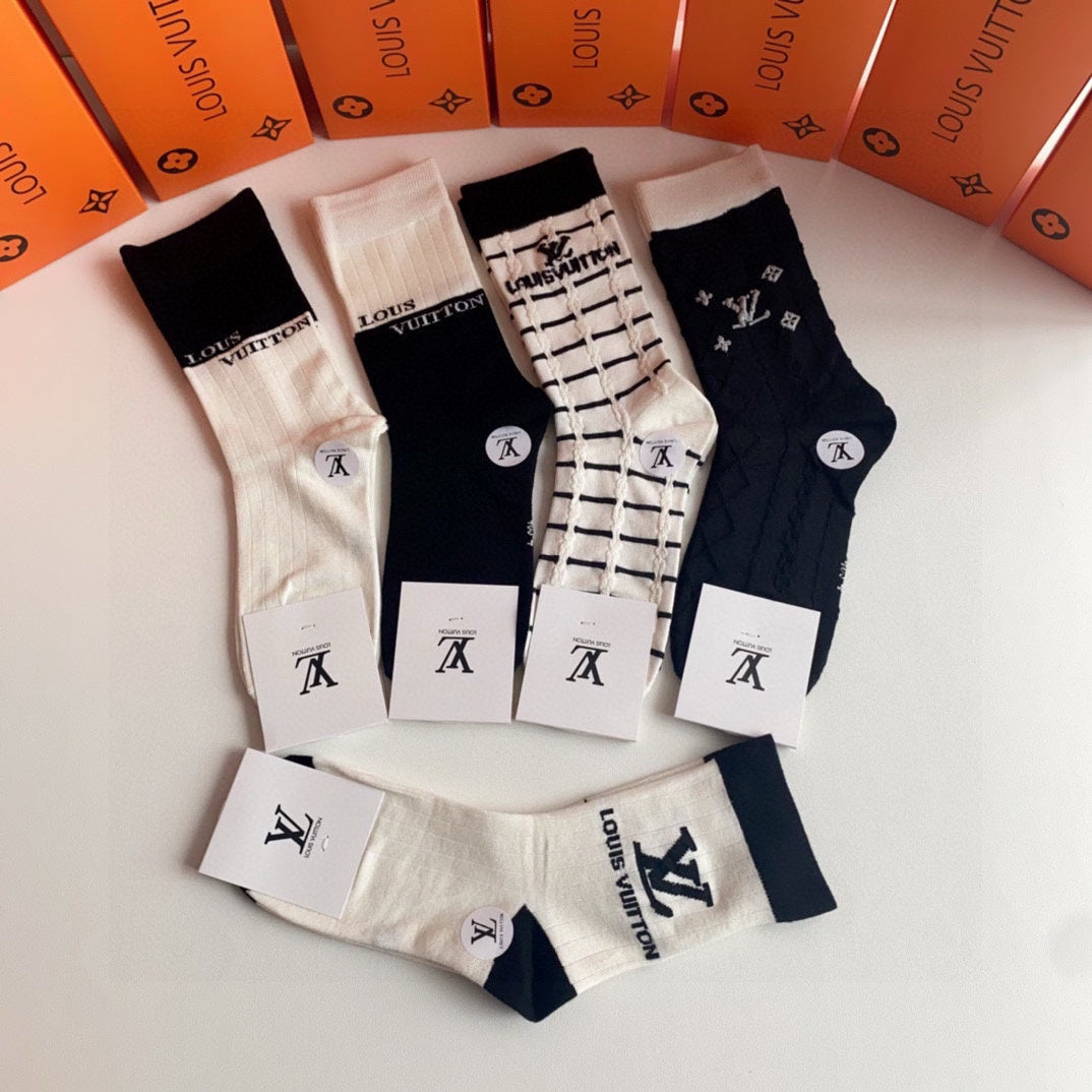 LOUIS VUITTON CREW SOCKS 410985 (1 BOX)