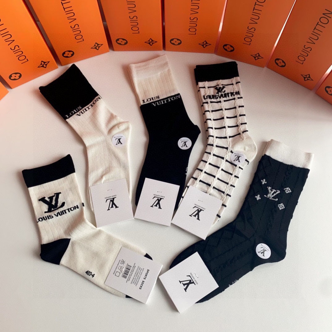 LOUIS VUITTON CREW SOCKS 410985 (1 BOX)