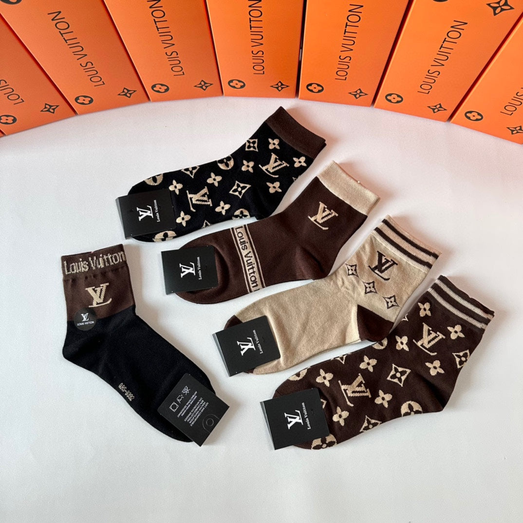 LOUIS VUITTON CREW SOCKS 410990 (1 BOX)