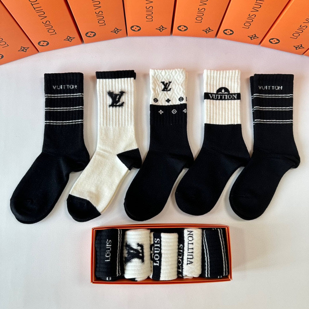 LOUIS VUITTON CREW SOCKS 410991 (1 BOX)