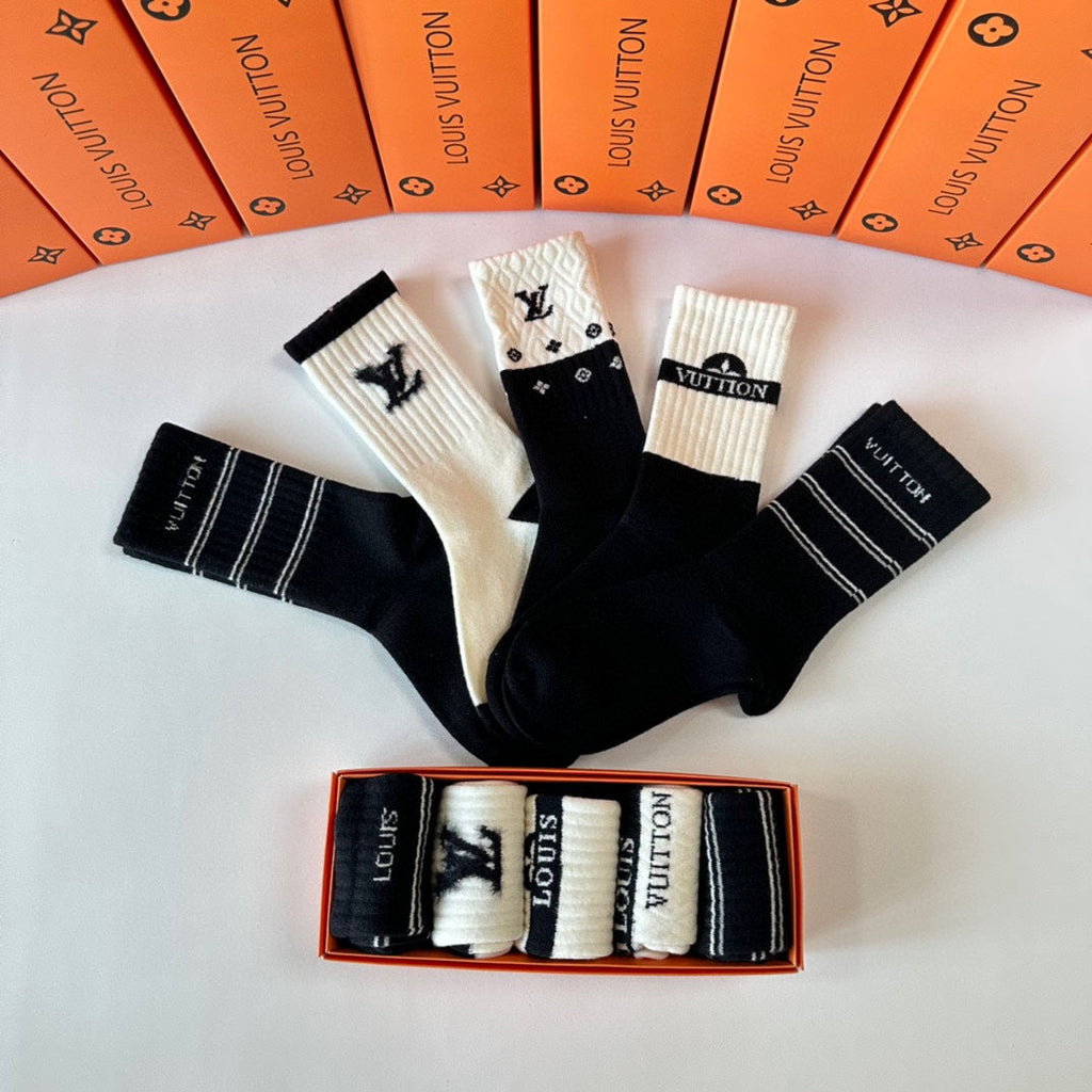 LOUIS VUITTON CREW SOCKS 410991 (1 BOX)