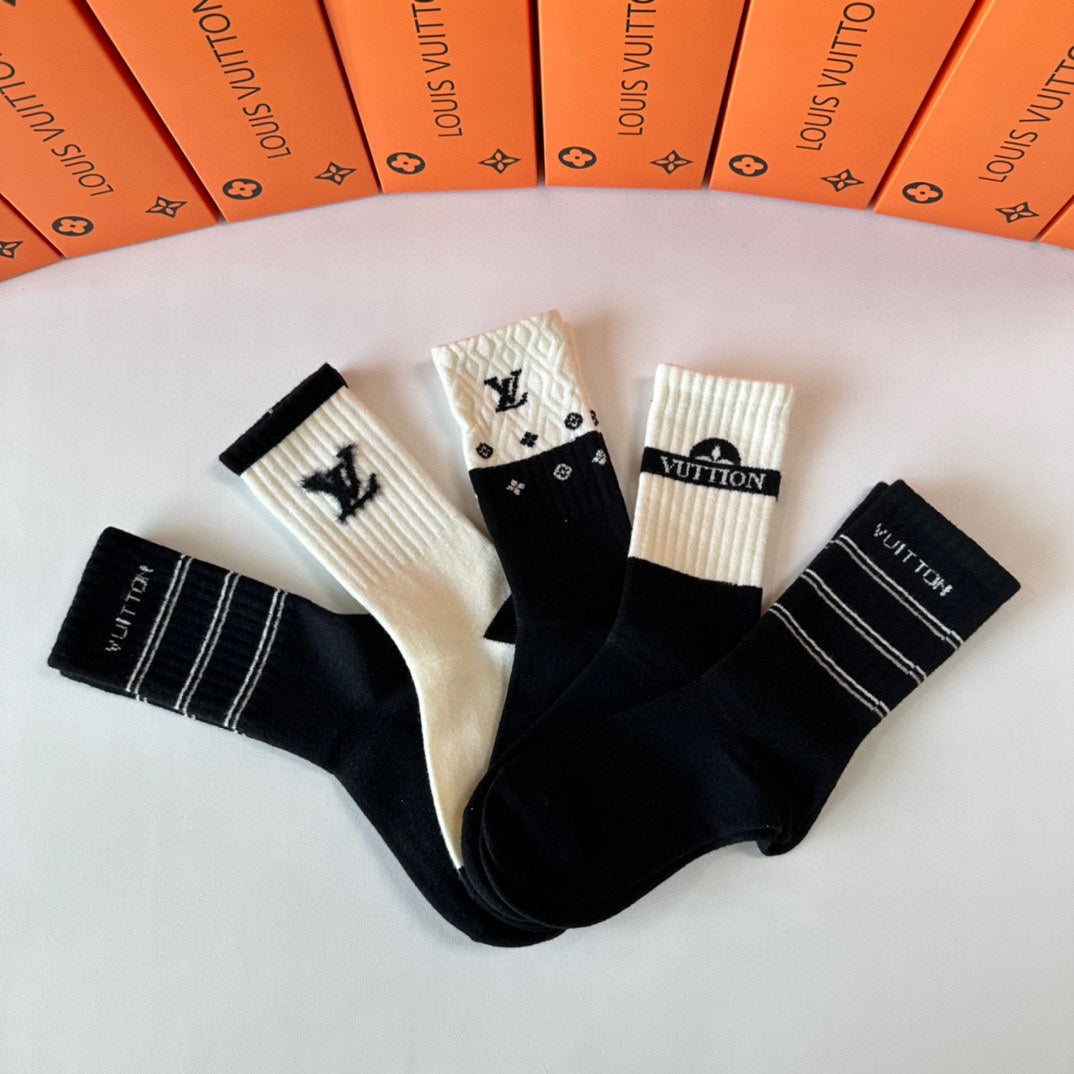 LOUIS VUITTON CREW SOCKS 410991 (1 BOX)