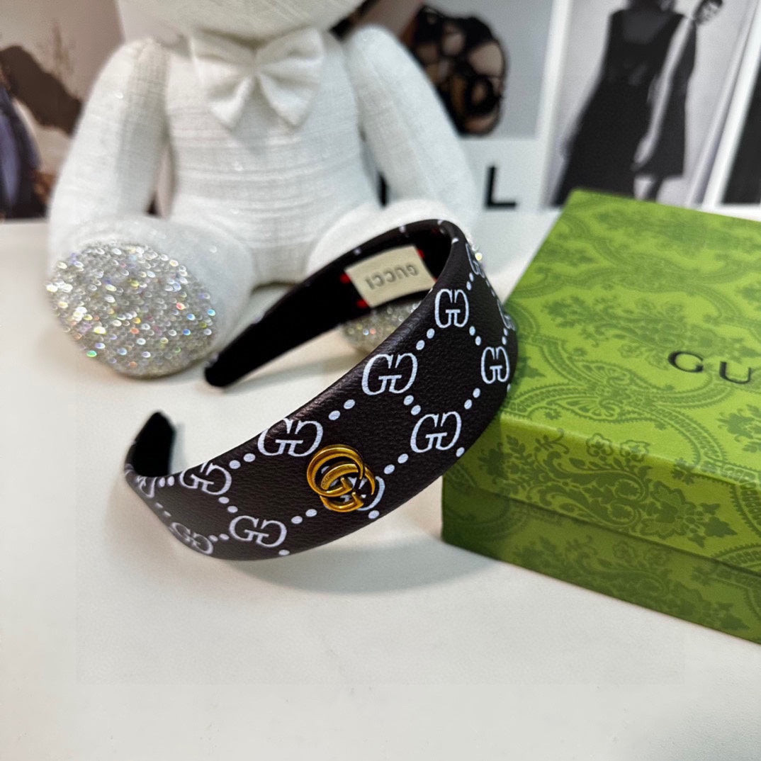 GUCCI HEADBAND IN BLACK MONOGRAM PRINT LAMBSKIN 412506
