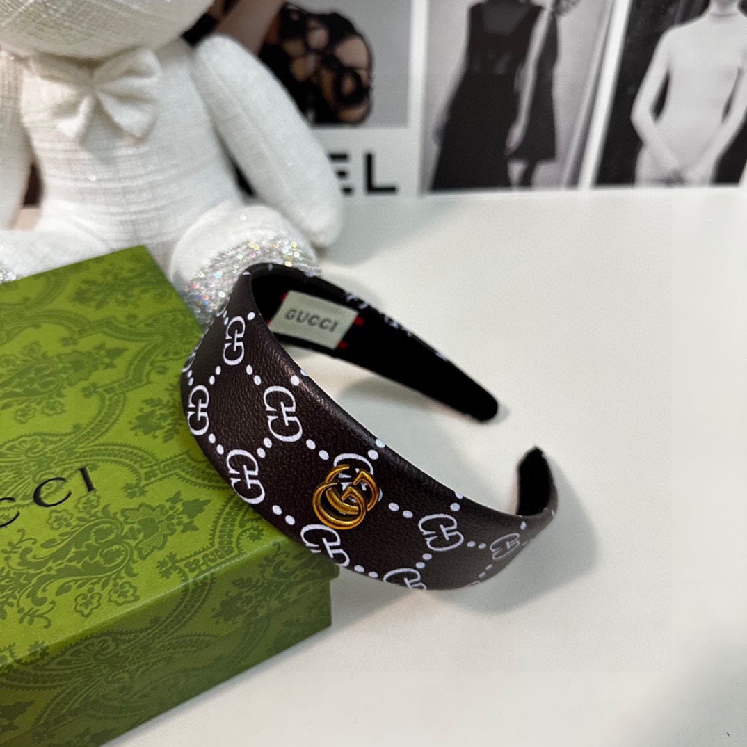 GUCCI HEADBAND IN BLACK MONOGRAM PRINT LAMBSKIN 412506