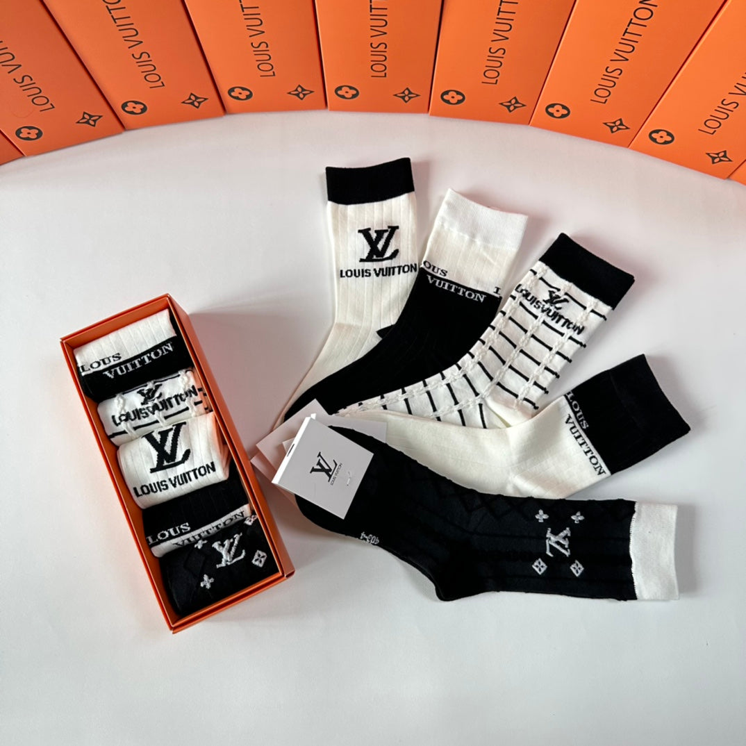 LOUIS VUITTON CREW SOCKS 417487 (1 BOX)