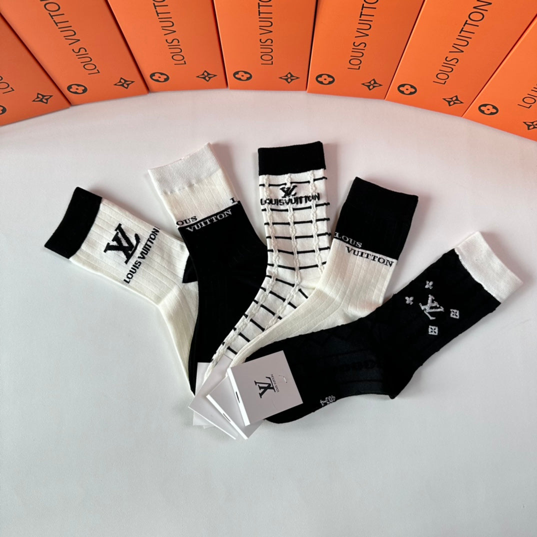 LOUIS VUITTON CREW SOCKS 417487 (1 BOX)